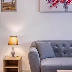 New - Floor 3br In By Sf Homes *
