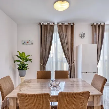 New - Floor 3br In By Sf Homes * Sliema