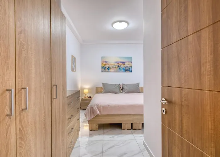 Apartament New - Floor 3br In By Sf Homes