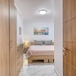 דירה New - Floor 3br In By Sf Homes